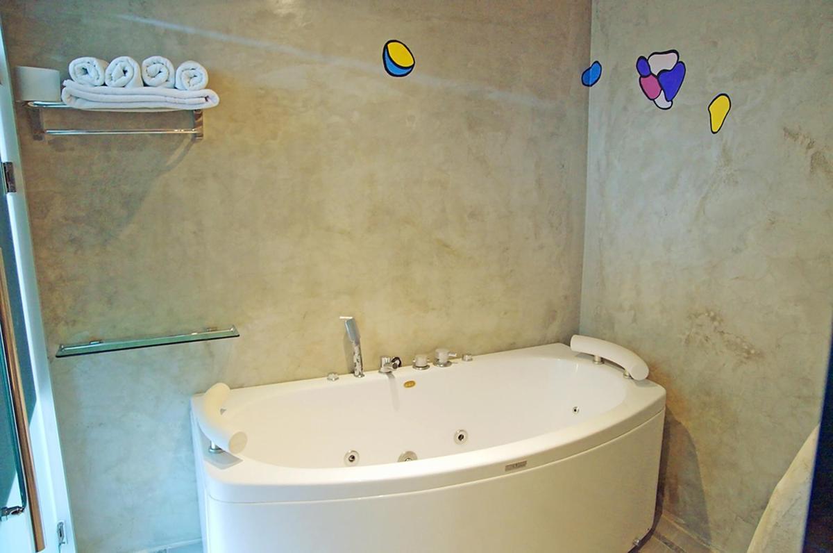 ג'אונג'ו Opera 21 Hotel מראה חיצוני תמונה