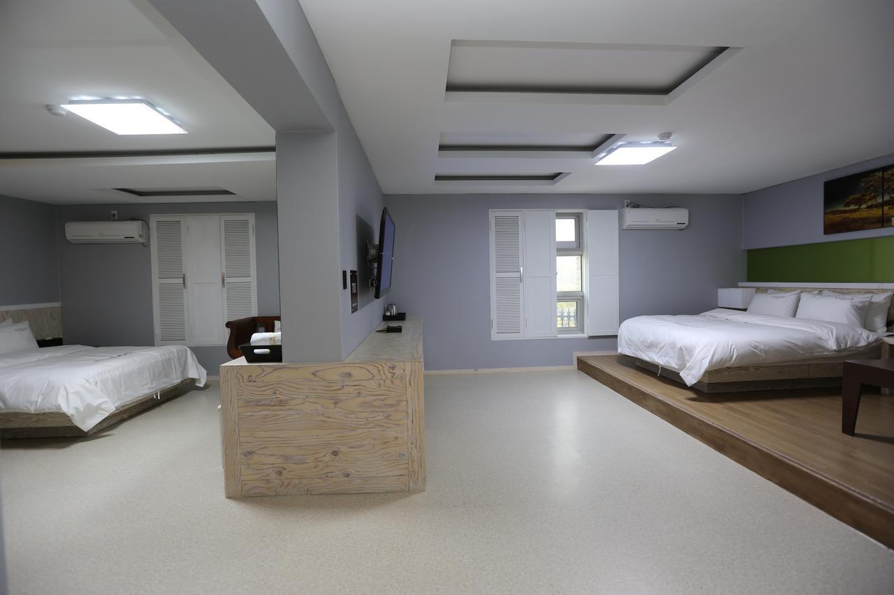 ג'אונג'ו Opera 21 Hotel מראה חיצוני תמונה